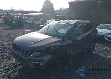 2019 Jeep Compass Trailhawk 4X4 from USA, damaged, VIN 3C4NJDDB2KT688238